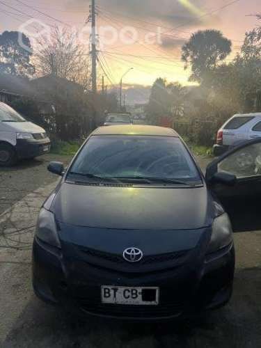 Toyota yaris 2009