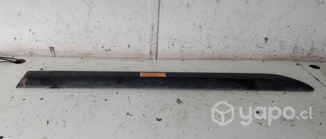 Moldura Inf Ext Costado Izq (PEX070) Expert 2.0