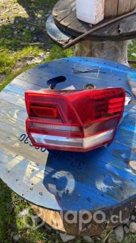 Foco trasero derecho wolskvagen atlas 2022