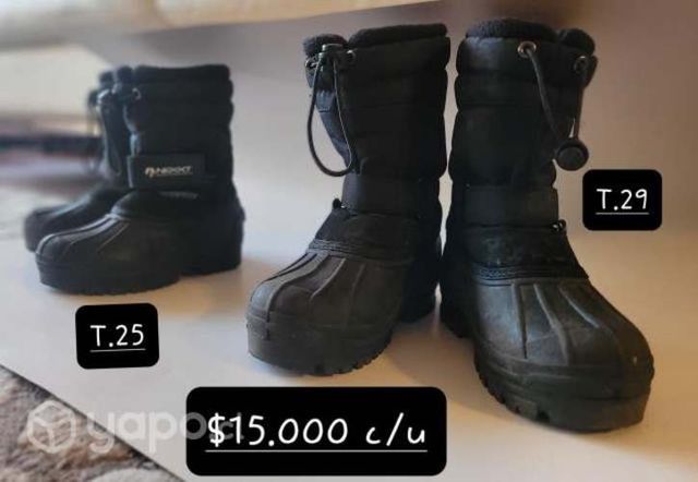 Bota para Nieve Talla 25. Negra