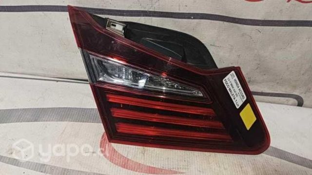 Foco de maleta T-LH Honda Accord #3009 ( 2.4 2017