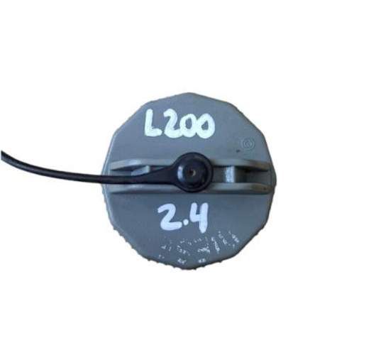 Tapa de Combustible Inter Mitsubishi L