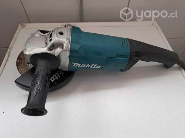 Esmeril Makita 7&quot; ga7060