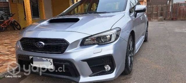 Subaru wrx mt 2018 en exelente estado