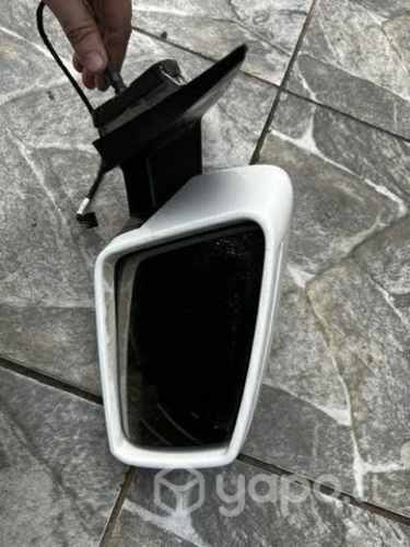 Espejo lado copiloto merces gla200 2015