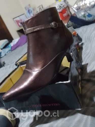 Botin de cuero 36