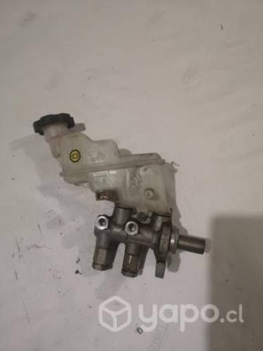 Bomba de freno kia rio 5 2015