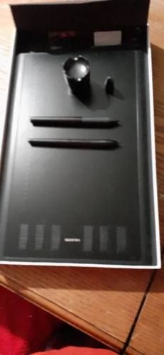 Vendo tableta gráfica prácticamente nueva