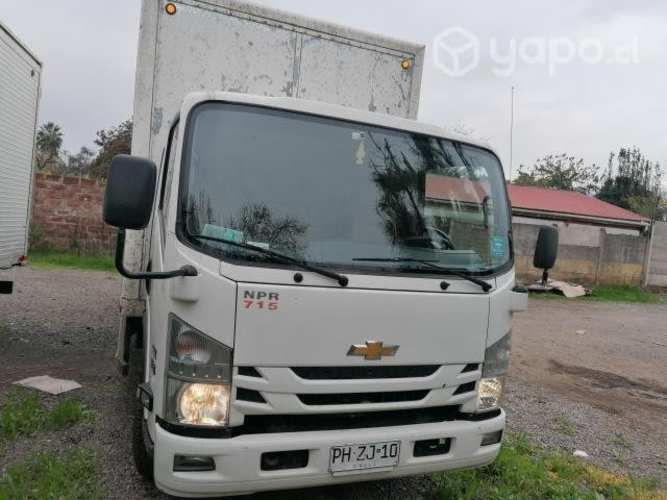 Camion Chevrolet NPR 715