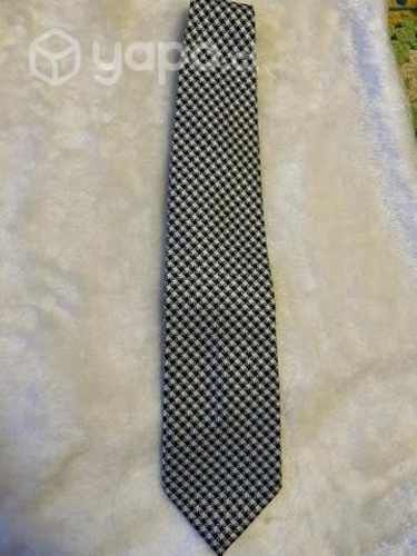 Corbata Armani