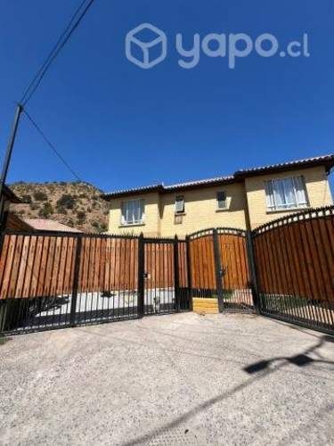 Venta de Casa en Condominio Cerro Rucahue