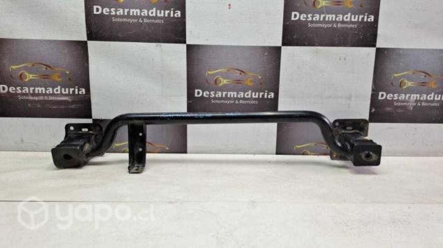 Refuerzo parachoque Captiva 2020 a 2024 trasero 2