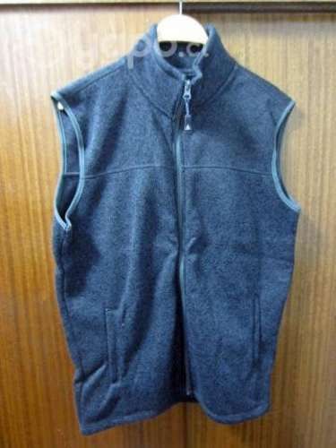 Polar Sin Mangas Talla S Para Hombre. Nuevo