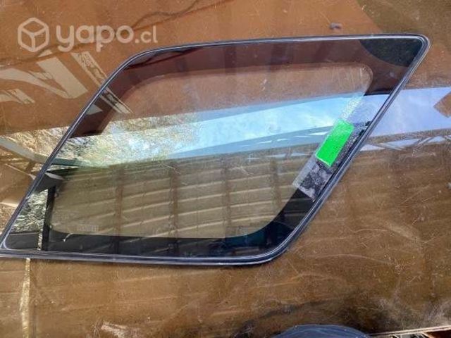 Vidrio original tapabarro tras der Gran Vitar 2010