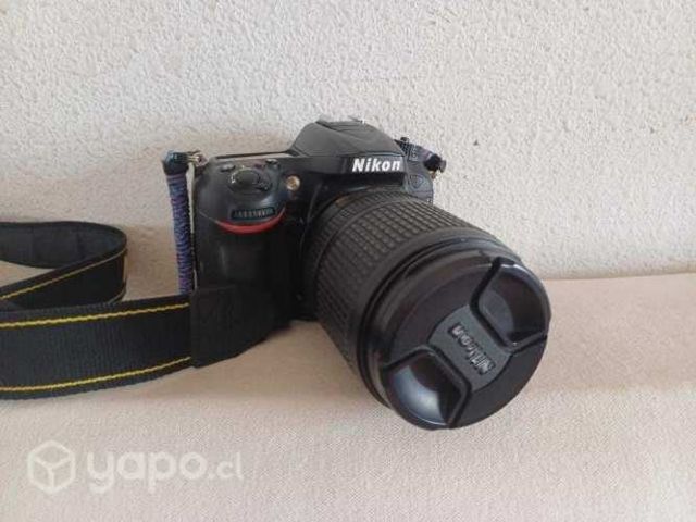 Cámara fotográfica Nikon D7200 impecable