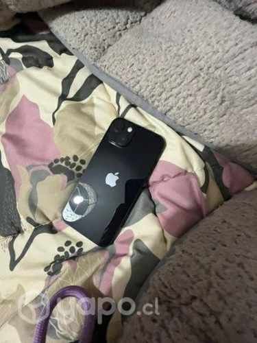 Celular iPhone 13