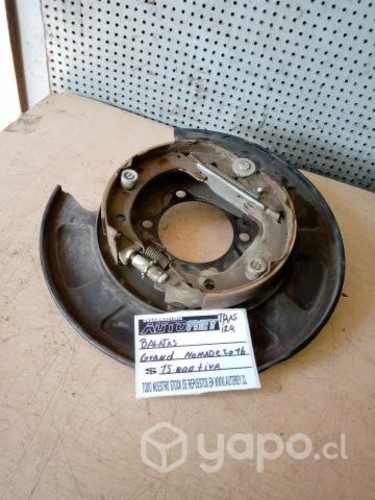 Balatas trasera izquierda Suzuki Grand Nomade 2016