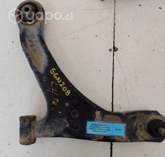 Bandeja Inferior Del (SGN208) Suzuki Grand Nomade