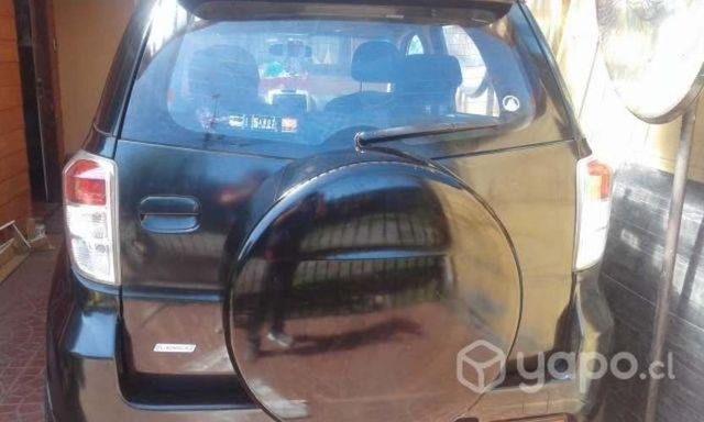 DAIHATSU TERIOS 2011 full, alarma,aire,enganche