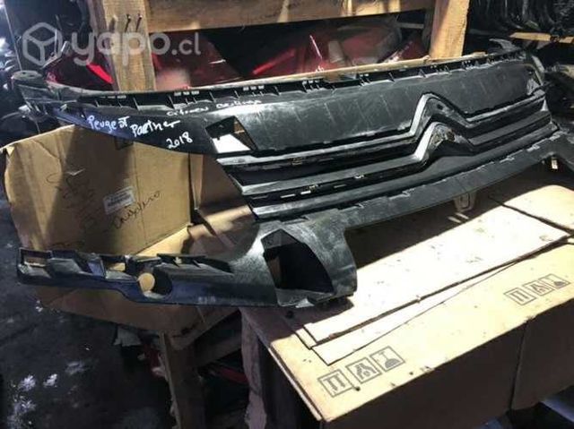 Mascara Peugeot partner/citroen berlingo