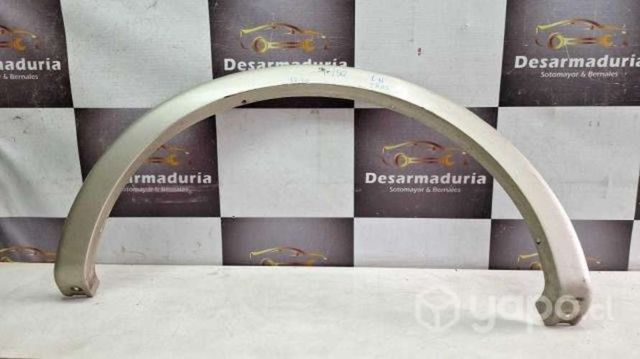 Moldura tapabarro F150 2017 a 2020 trasera Lh 2.1