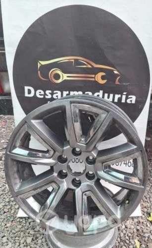 Llanta Suburban 2015 a 2020 Aro 22 2.1