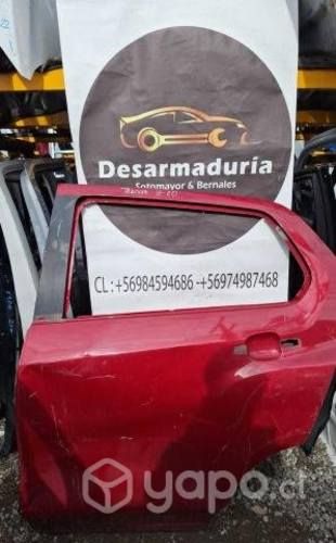 Puerta Tracker 2012 a 2020 trasera Lh 2.1