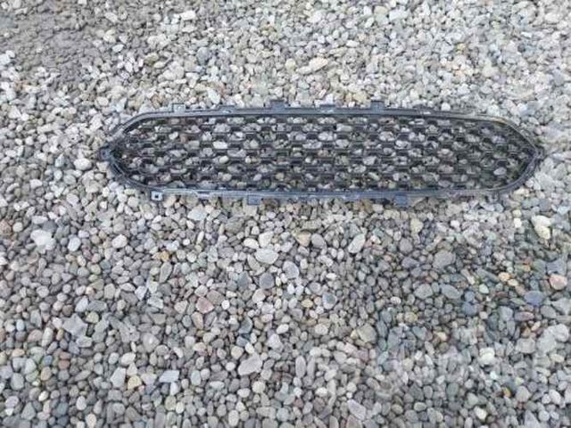 Rejilla parachoque Actyon Sport 2017