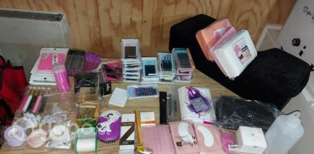 Pestañas camilla accesorios