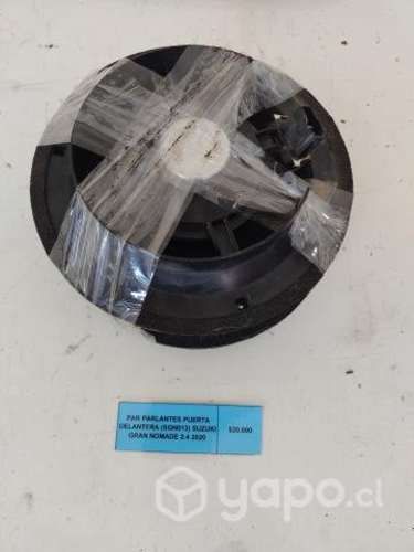 Par Parlantes Puerta Delant (SGN013) Grand Nomade