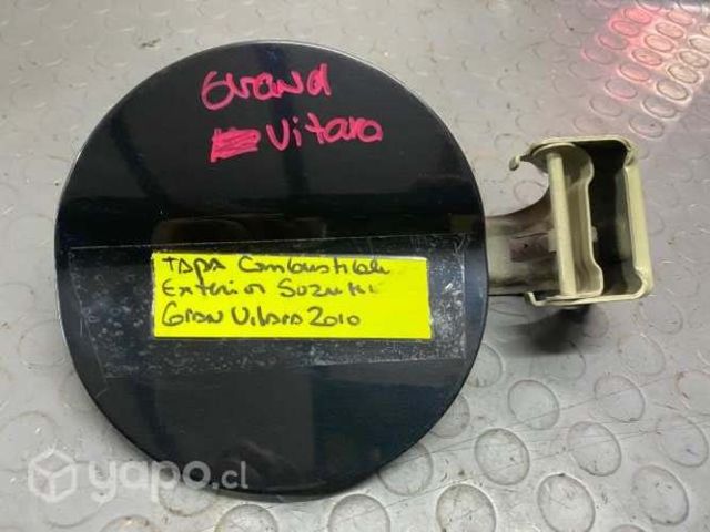 Tapa exterior combustible Suzuki Gran Vitara 2010