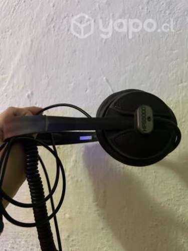 Audífonos Behringer modelo HPS5000