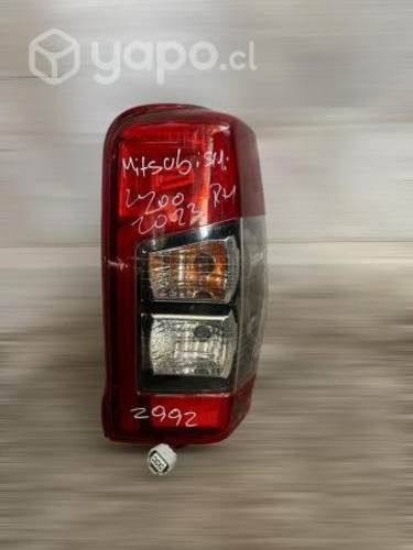 Foco trasero rh mitsubishi l