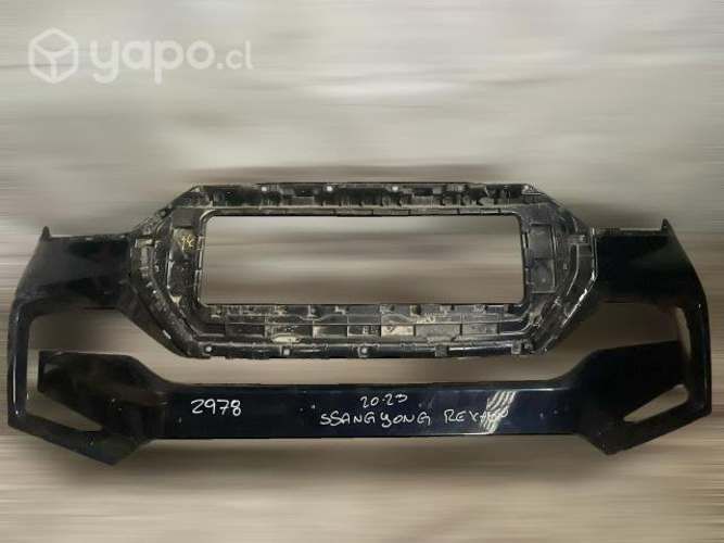 Parachoque delantero ssangyong rexton 2020 2023