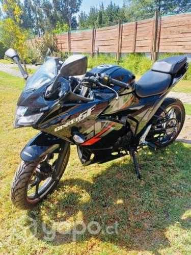 Moto gixxer 150