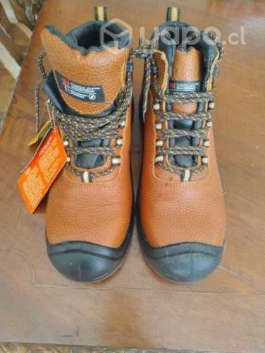 Bototos de Seguridad Nuevos 43