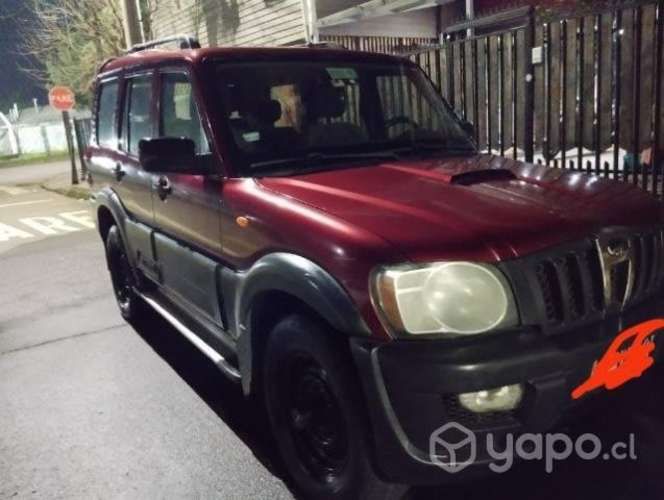 Vendo mi joya 4x4 MAHINDRA SCORPIO 2012