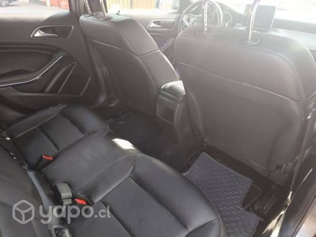 Mercedes Benz GLA200D 2017