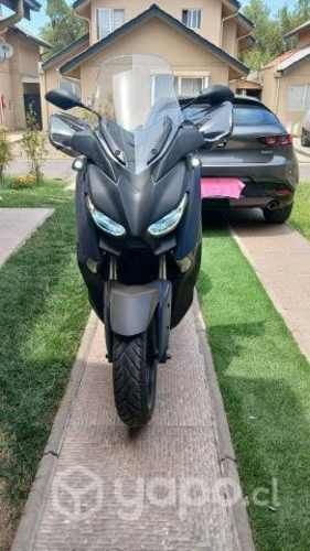Yamaha xmax 300 2021