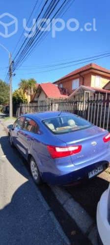Kia motors rio 2013