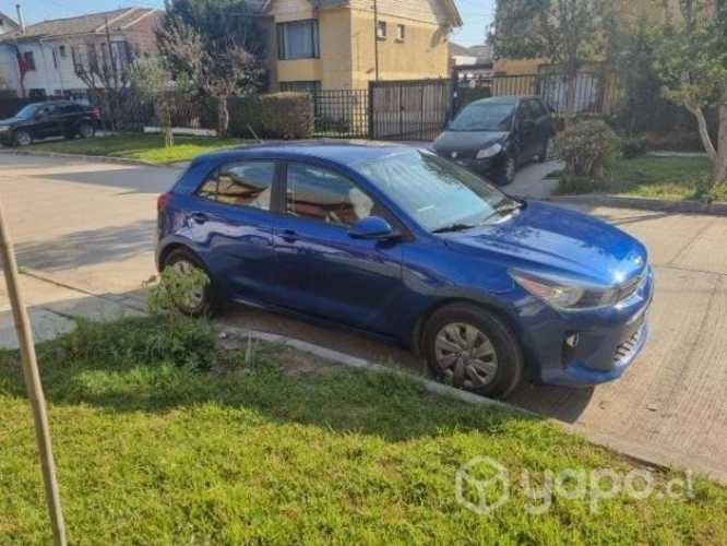 KIA MOTORS RIO, año 2020