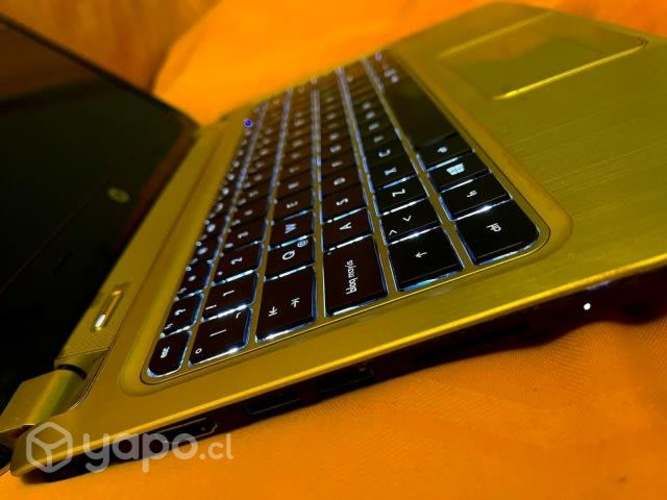 Notebook HP Core i3 + 8GB RAM + 2 DISCOS SSD 240