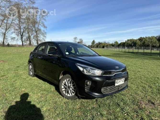 Kia rio 5 2018 hatchback