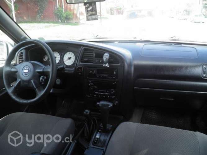 Nissan pathfinder 2004