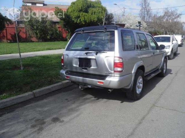 Nissan pathfinder 2004