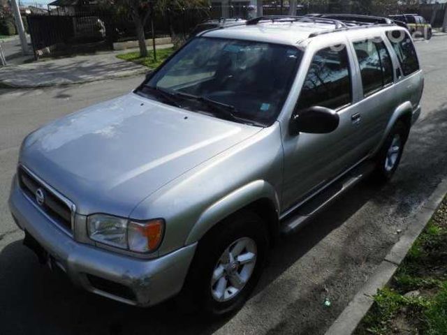 Nissan pathfinder 2004