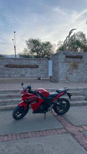 Honda cbr250 conversable