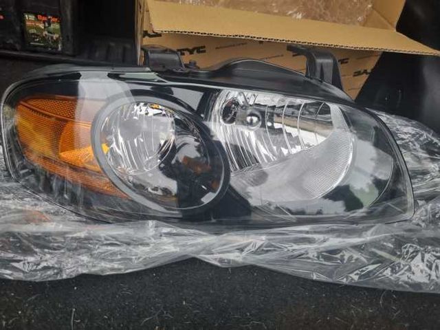 Foco Delantero Derecho Nissan Sentra 2005-2007