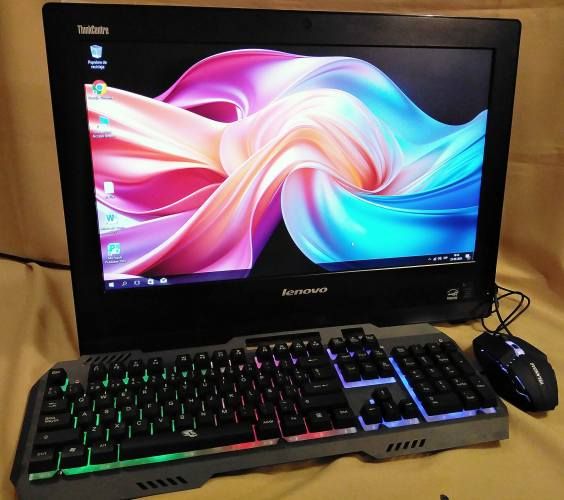 COMPUTADOR FULL ALL ONLY WAN &quot;LENOVO&quot; i5 RAM 8 GB, MONITOR 20&quot;PARLANTES CAMARA WEB SSD TECLADO