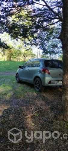Toyota yaris sport 1.3